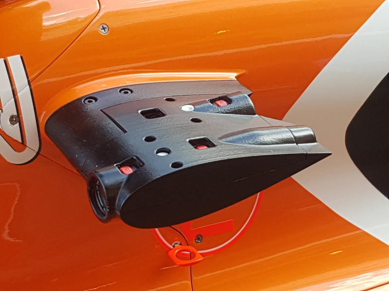 “Tyre temperature sensors inside #F1" @ScarbsTech